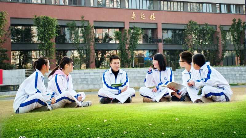 电子元件安装视频教程：掌握正确步骤，提升焊接质量